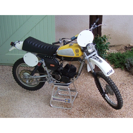 125 HUSKY