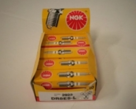 BOUGIES NGK B8ES x10