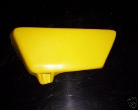 CACHE LATERAL BLANC YAMAHA TY250 (1974-1977)